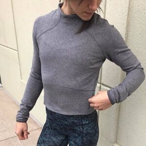 NWOT Lululemon Hills and Valley Mock Neck Crop Long Sleeve Top